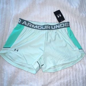 Under Armour women shorts